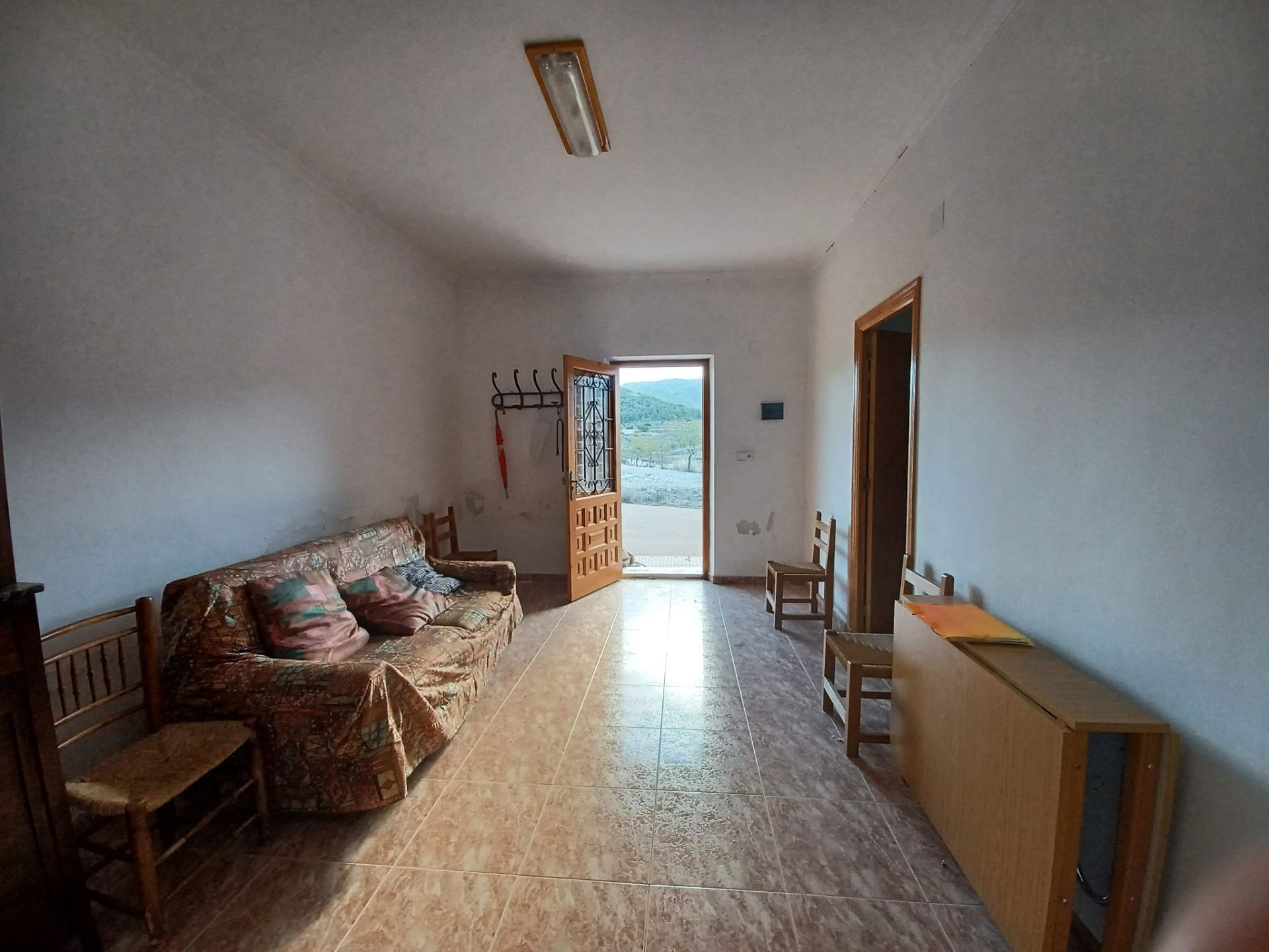 3-bedroom Country House In La Zarza, Spain (182 M²)