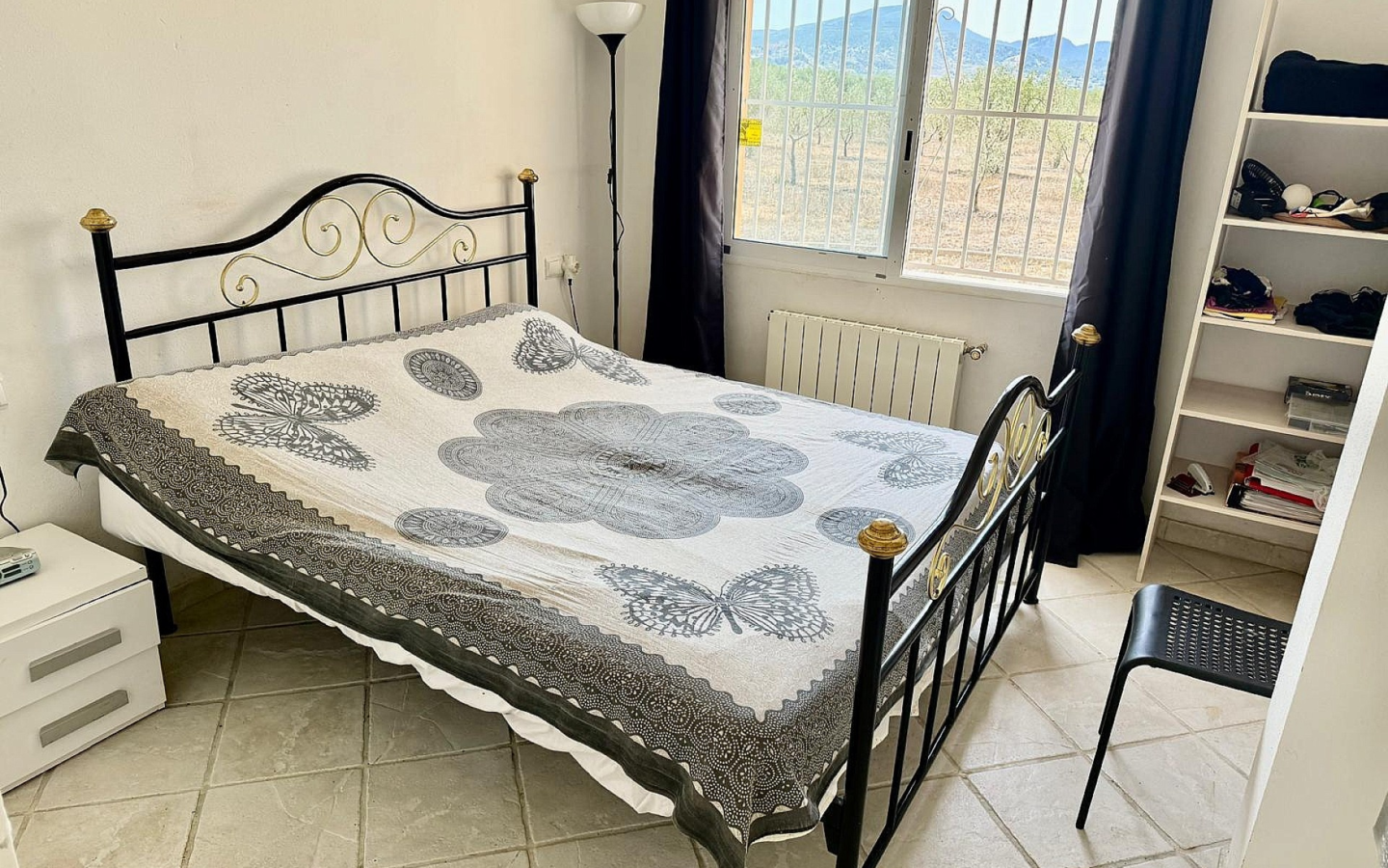 3-bedroom Detached Villa In Onil, Spain (215 M²)