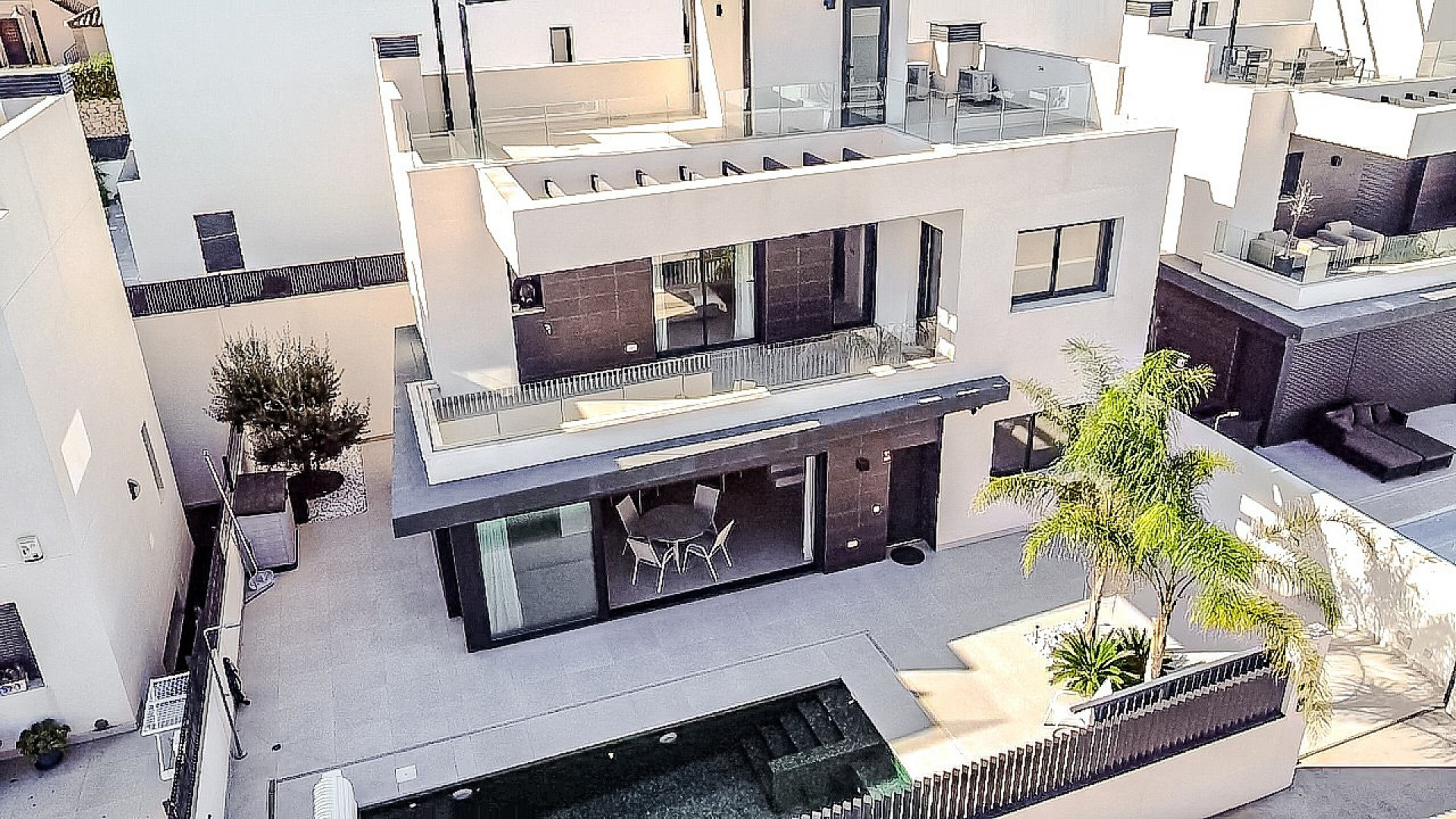 w_fa58dobfxhiysrg6m2bt-c0ebb3 5-bedroom Detached Villa In Algorfa, Spain (198 M²)