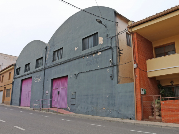 Commercial In Pinoso, Spain (1.960 M²)