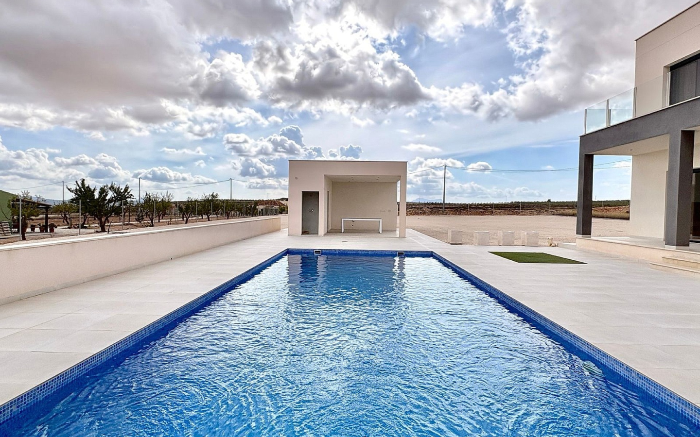 3-bedroom Detached Villa In Pinoso, Spain (150 M²)