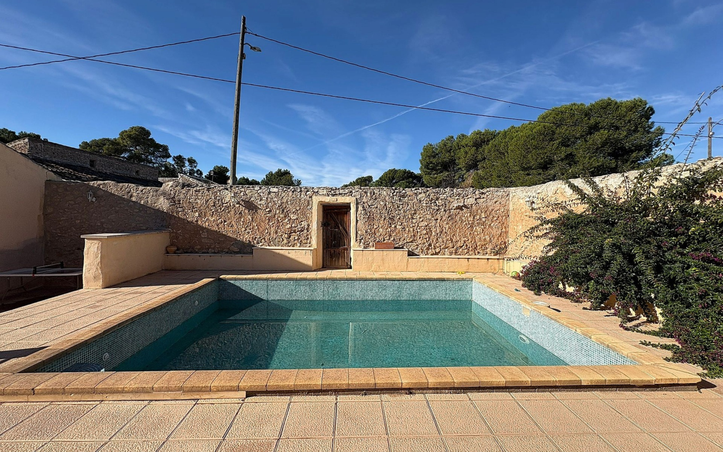 6-bedroom Country House In Monovar, Spain (176 M²)