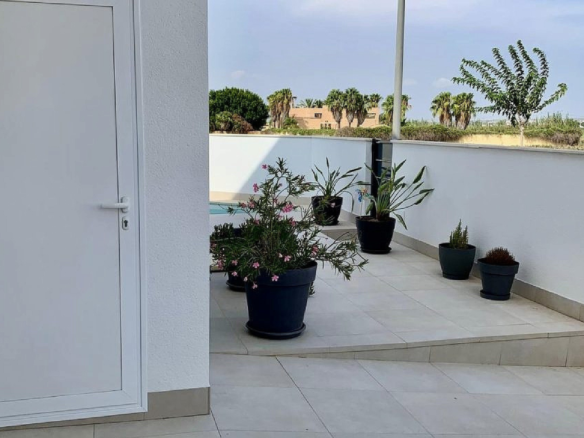 3-bedroom Detached Villa In Daya Vieja, Spain (138 M²)