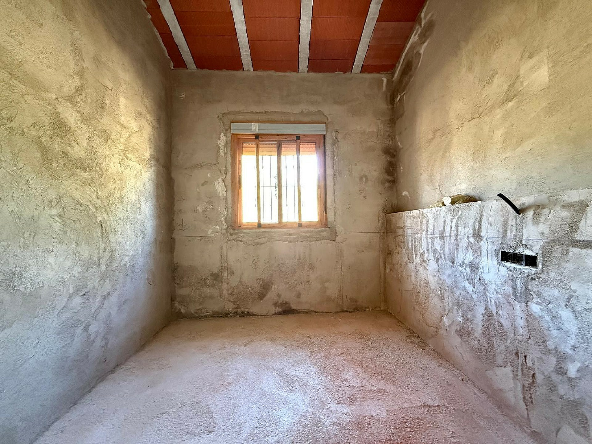 2-bedroom Country House In Pinoso, Spain (70 M²)