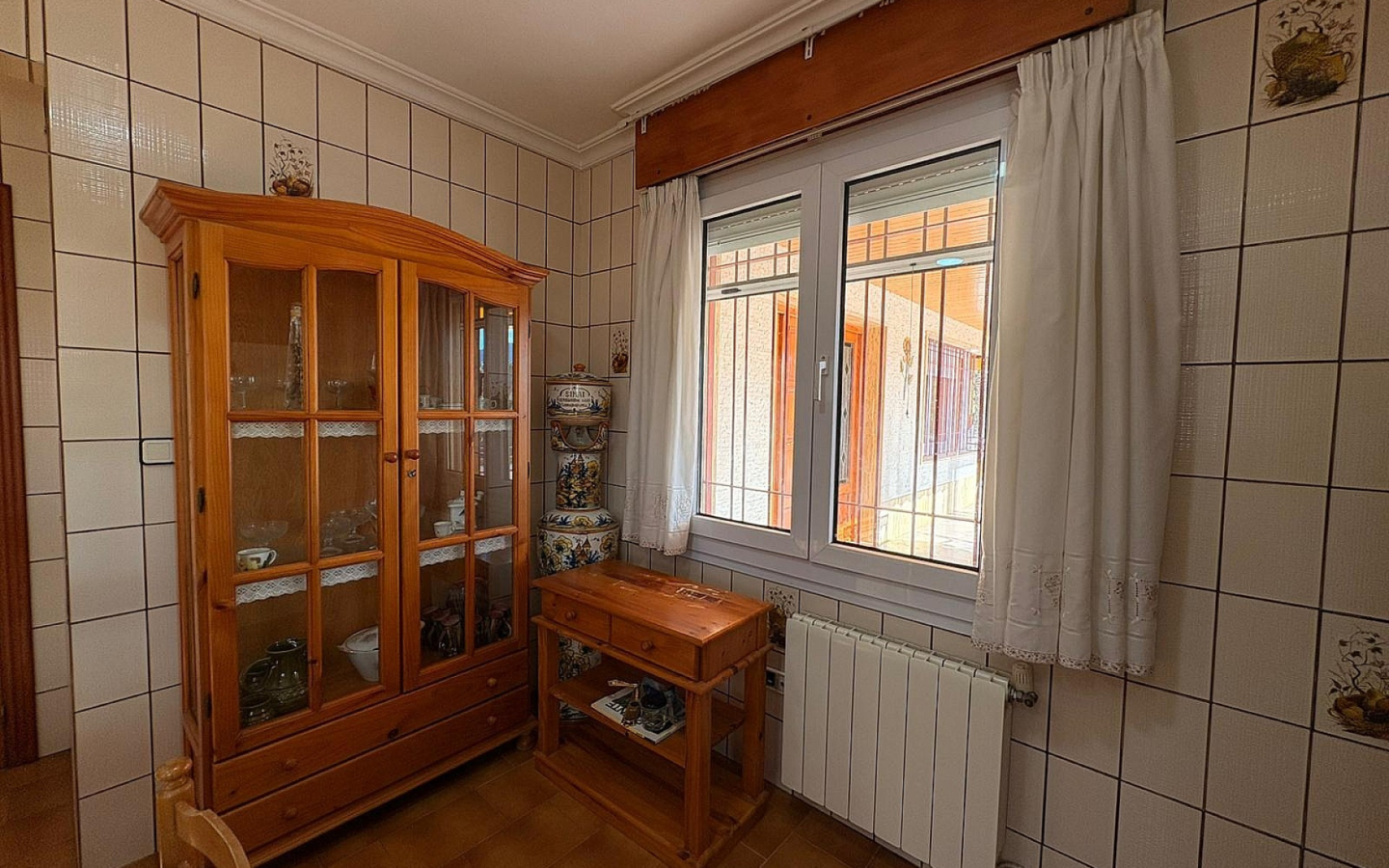 3-bedroom Detached Villa In Sax, Spain (230 M²)