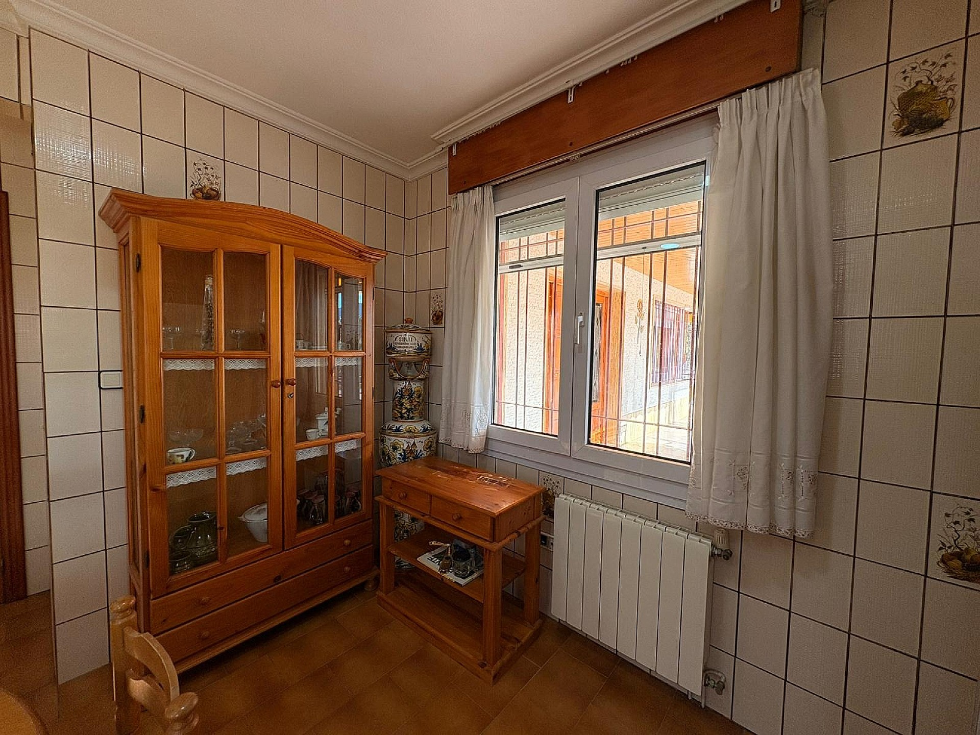3-bedroom Detached Villa In Sax, Spain (230 M²)