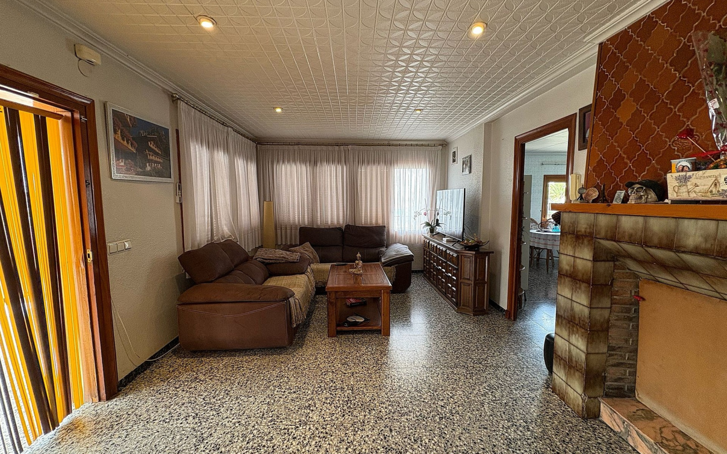 4-bedroom Country House In Petrer, Spain (290 M²)