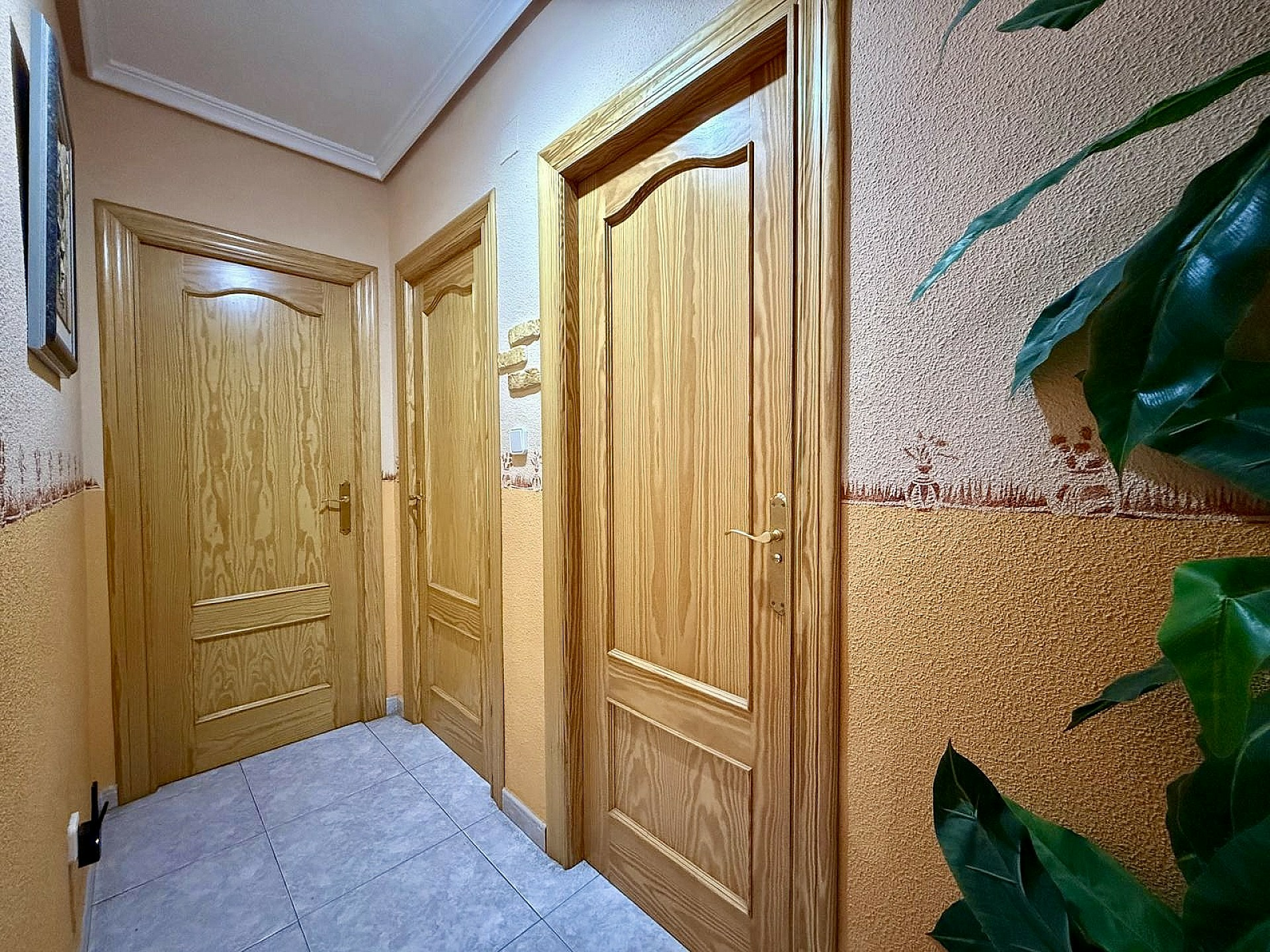 5-bedroom Apartment In Pinoso, Spain (181 M²)