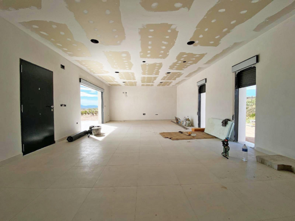 3-bedroom Detached Villa In Pinoso, Spain (160 M²)