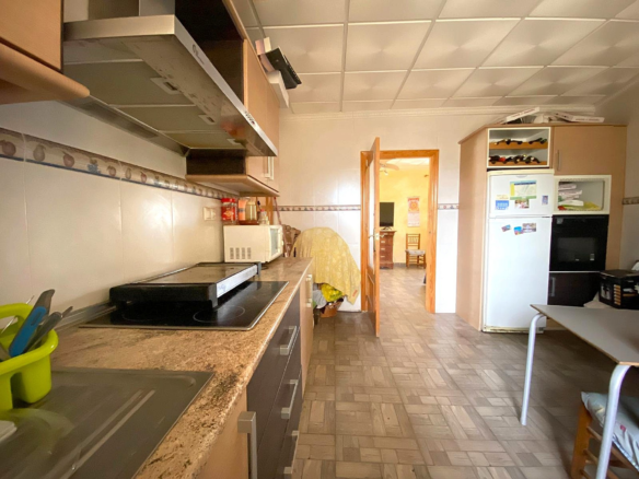 7-bedroom Country House In Pinoso, Spain (460 M²)