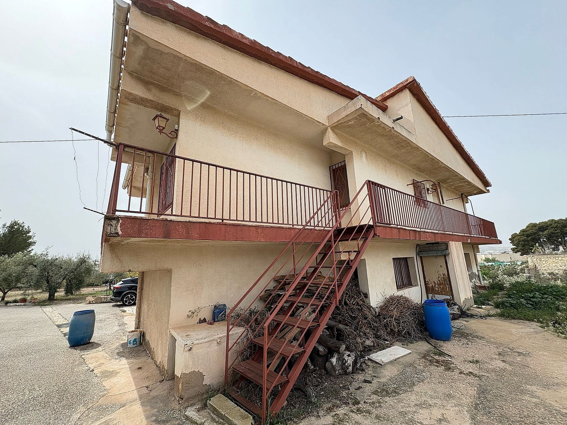 4-bedroom Country House In Petrer, Spain (290 M²)