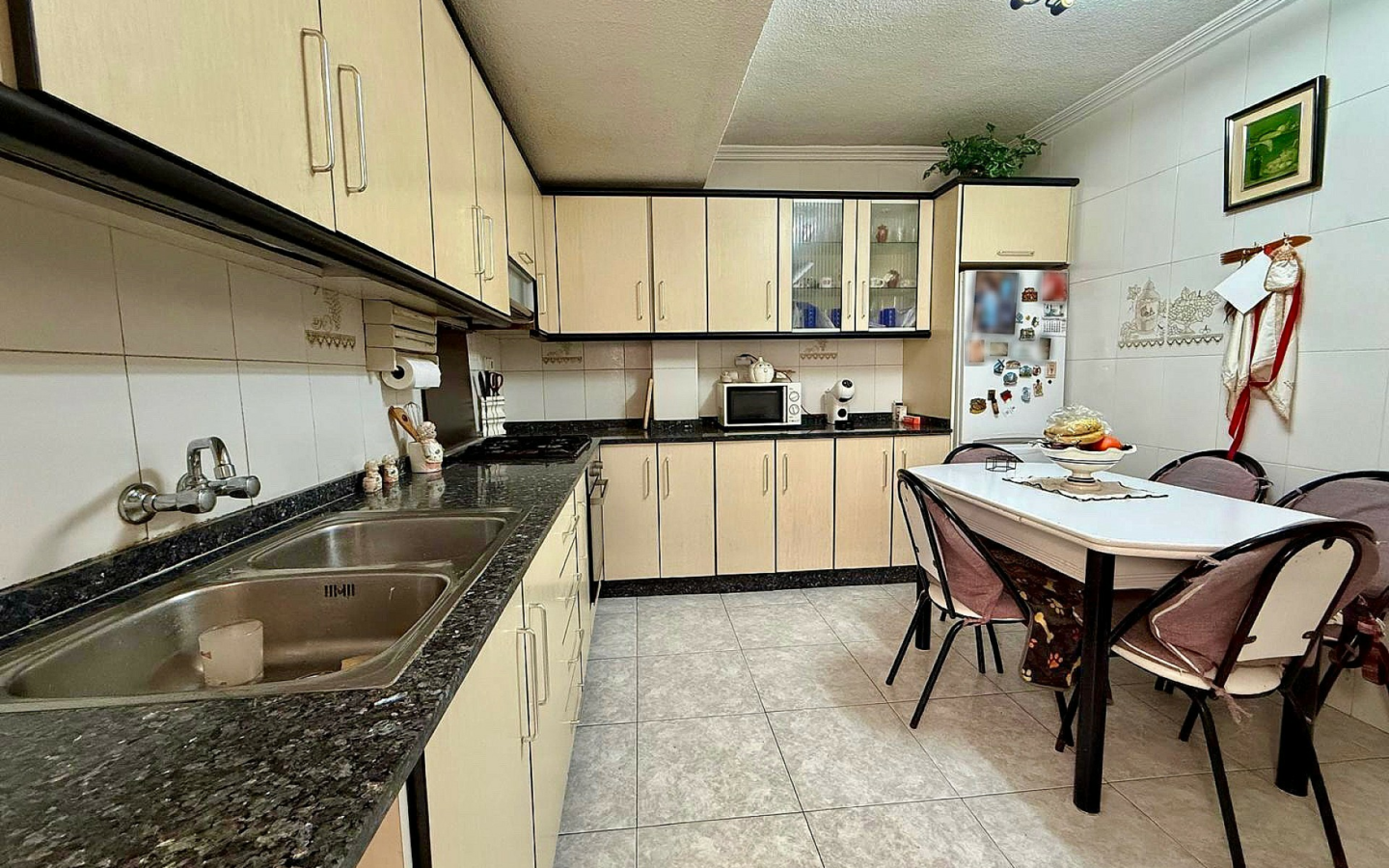 5-bedroom Apartment In Pinoso, Spain (181 M²)