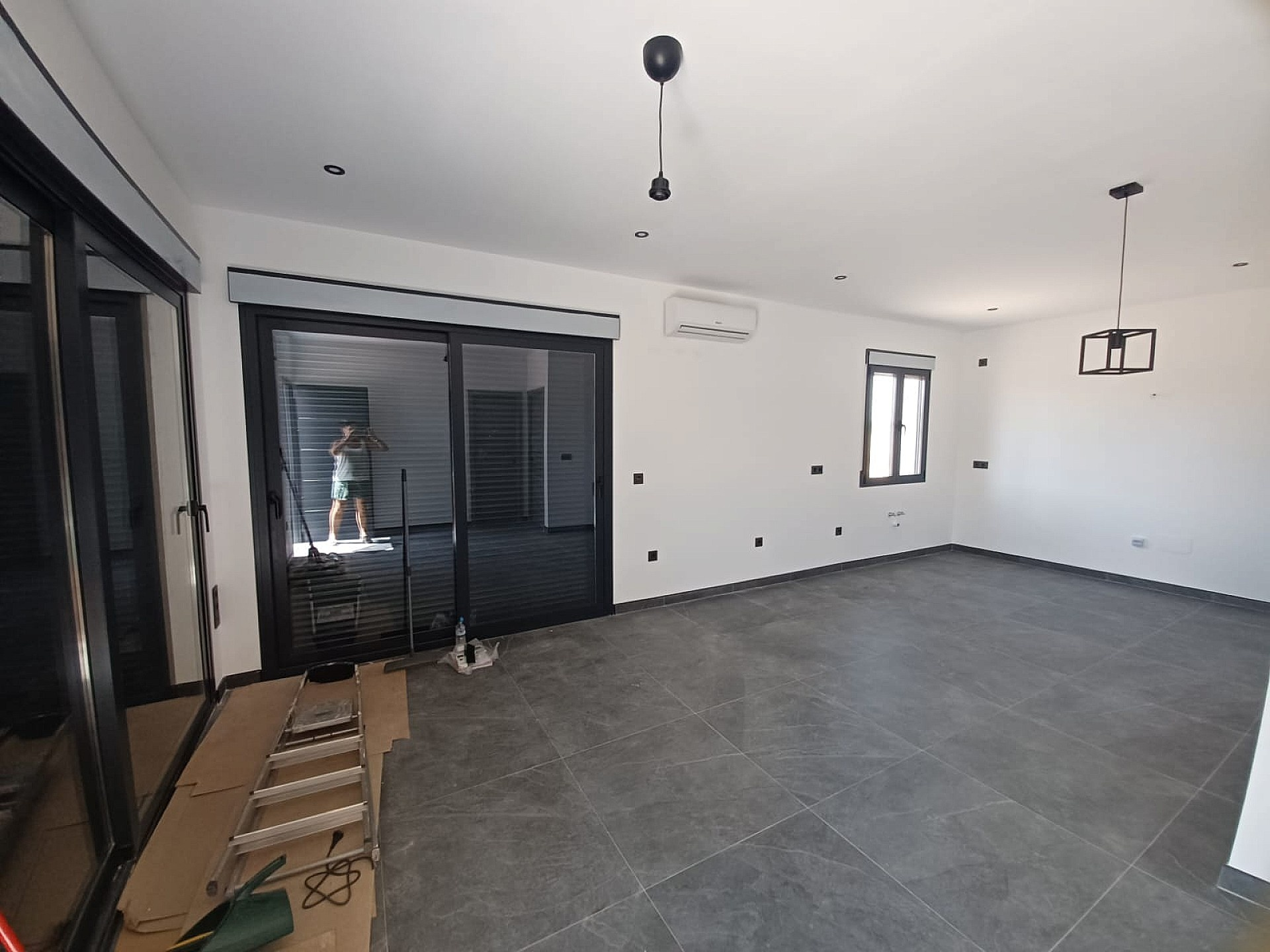 w_j4cx4a8pgsczs227kand-1d3f5e 1-bedroom Detached Villa In Pinoso, Spain (26.500 M² Plot)