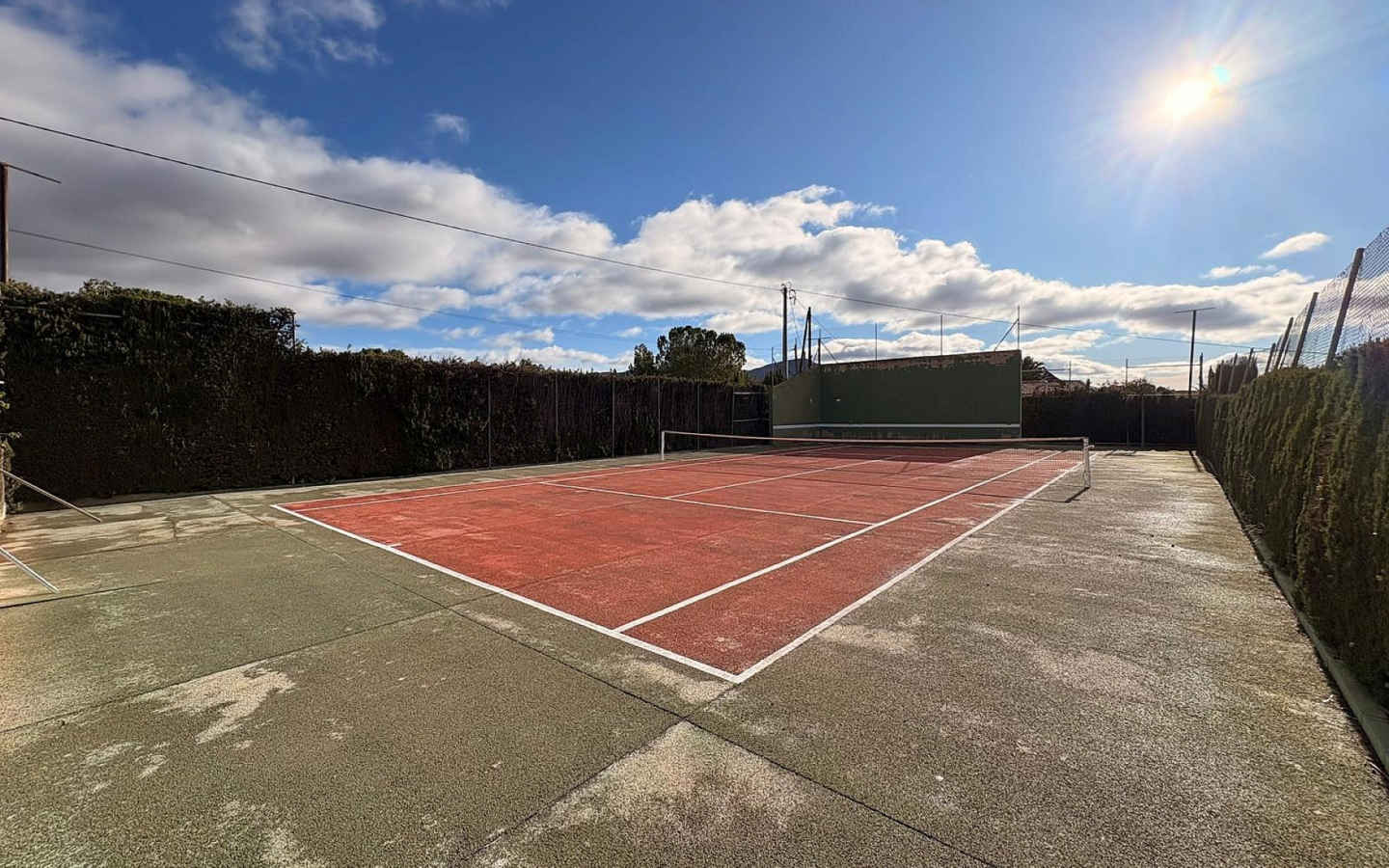 3-bedroom Detached Villa In Sax, Spain (230 M²)