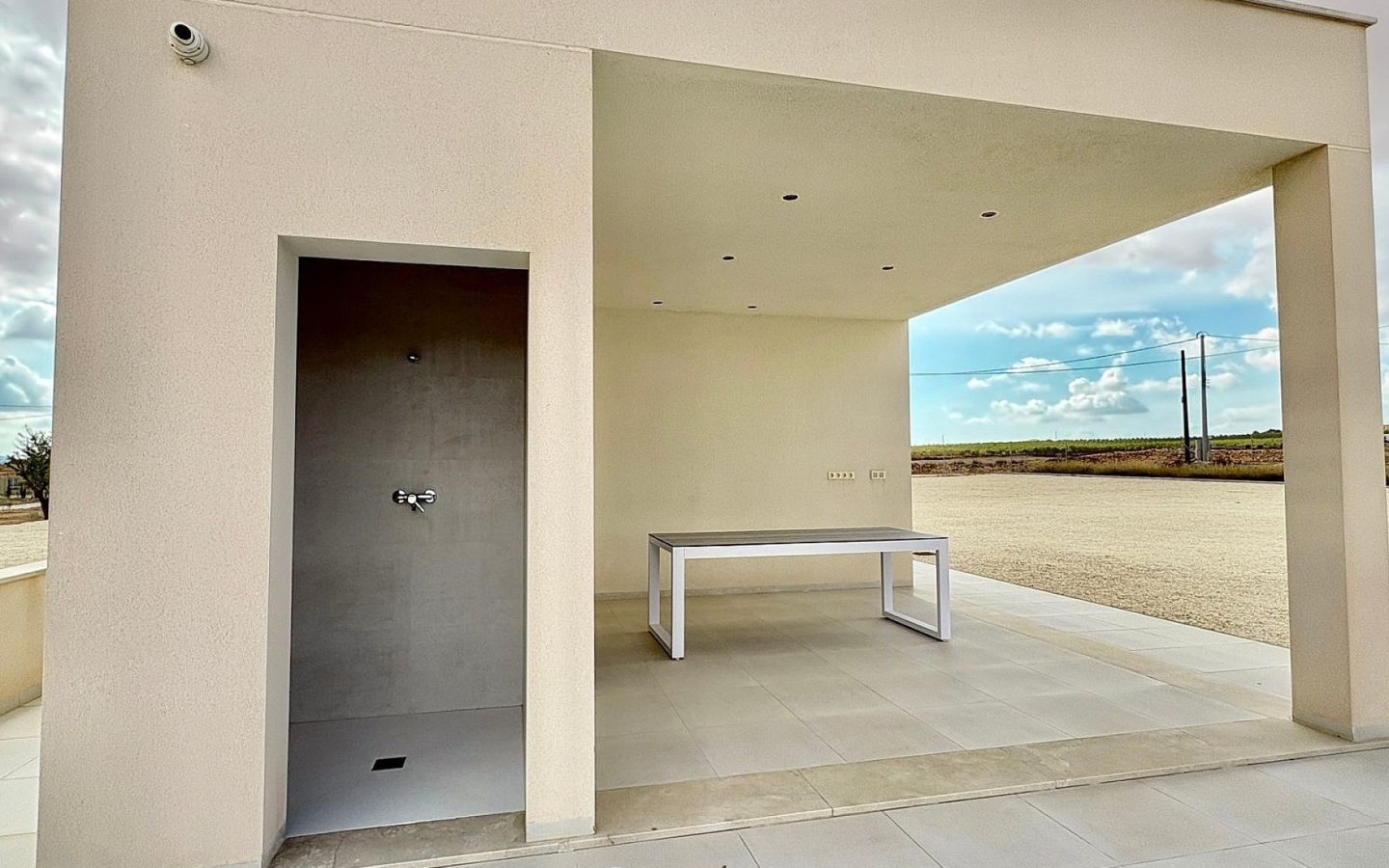 3-bedroom Detached Villa In Pinoso, Spain (150 M²)