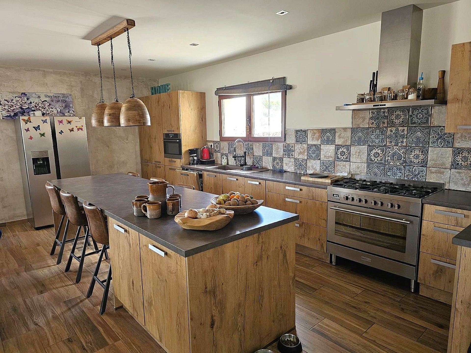 4-bedroom Detached Villa In Salinas, Spain (175 M²)