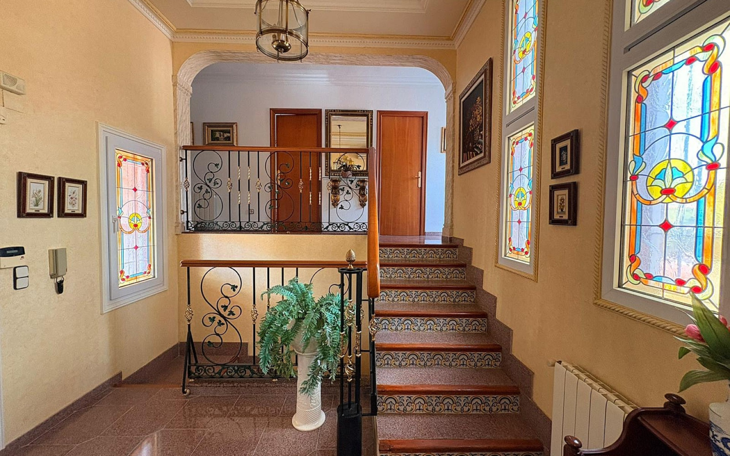 3-bedroom Detached Villa In Sax, Spain (230 M²)