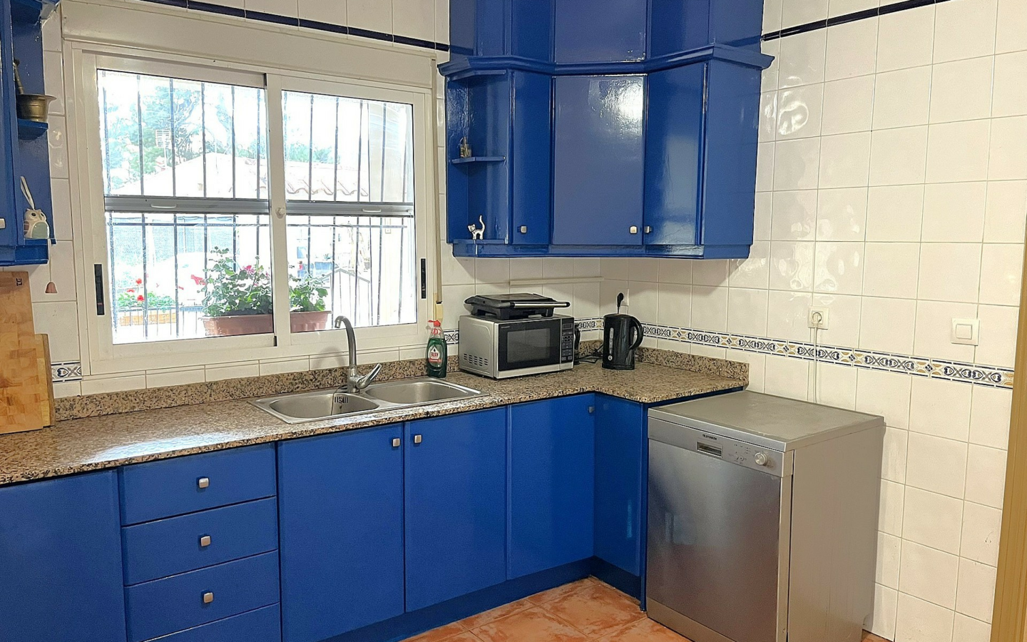 3-bedroom Townhouse In Cañada De La Leña, Spain (165 M²)