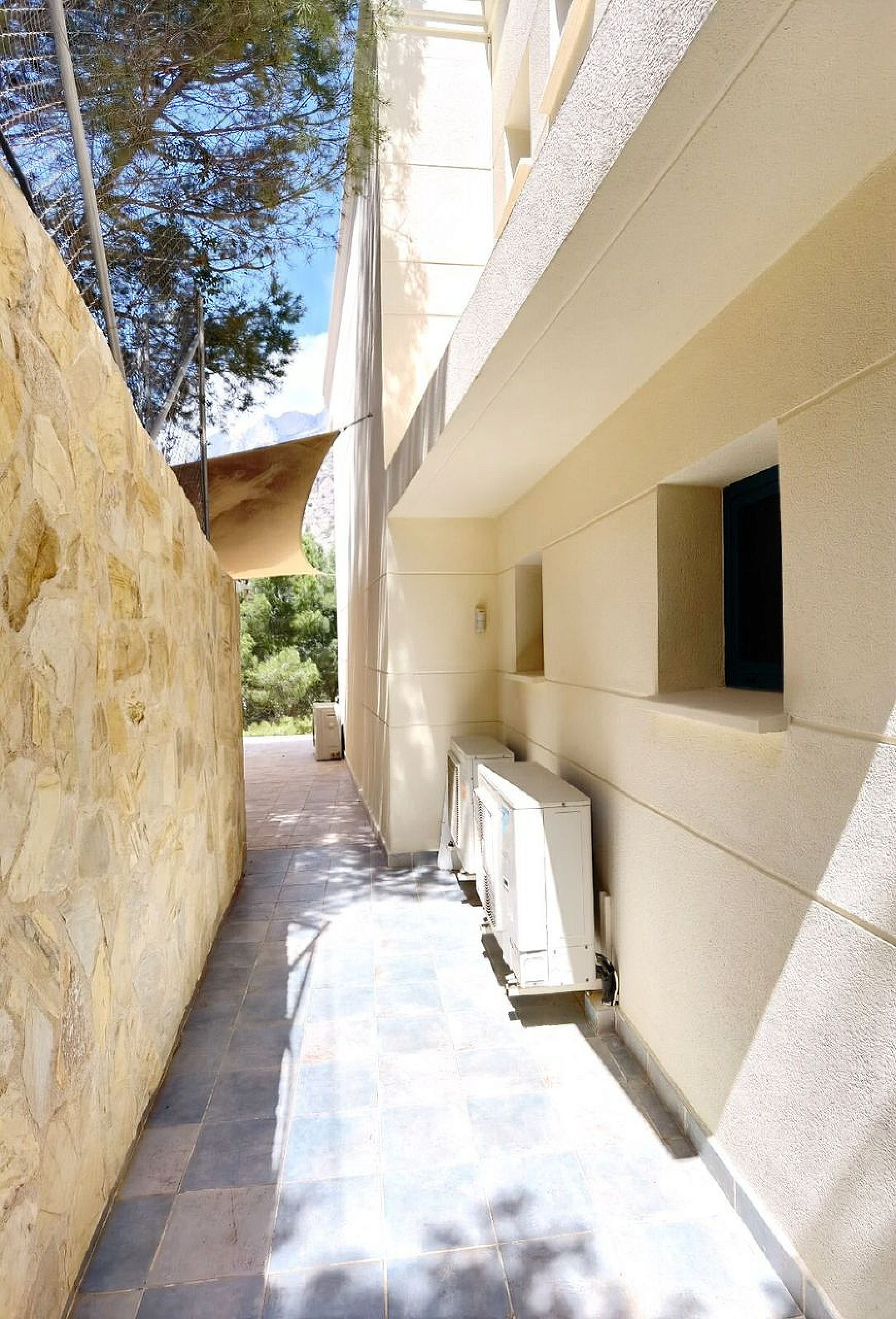 5-bedroom Detached Villa In Altea, Spain (400 M²)