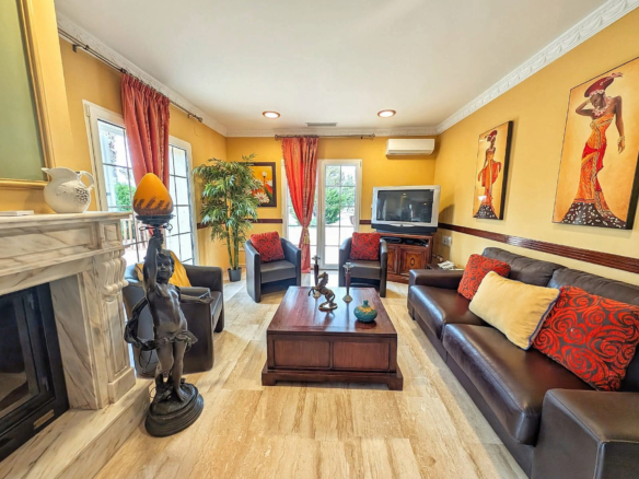 8-bedroom Country House In Jumilla, Spain (1.651 M²)