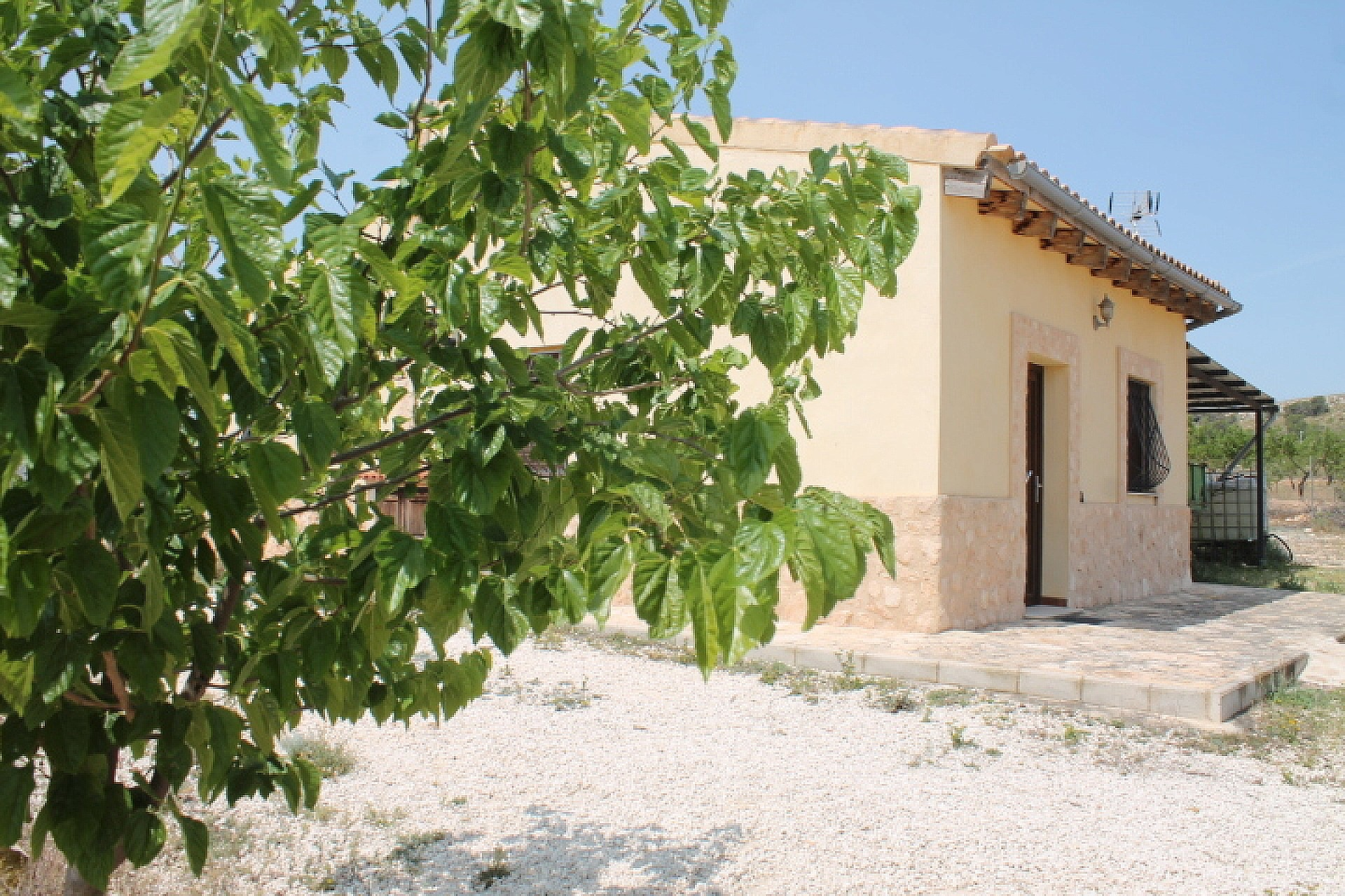 4-bedroom Finca In Pinoso, Spain (120 M²)