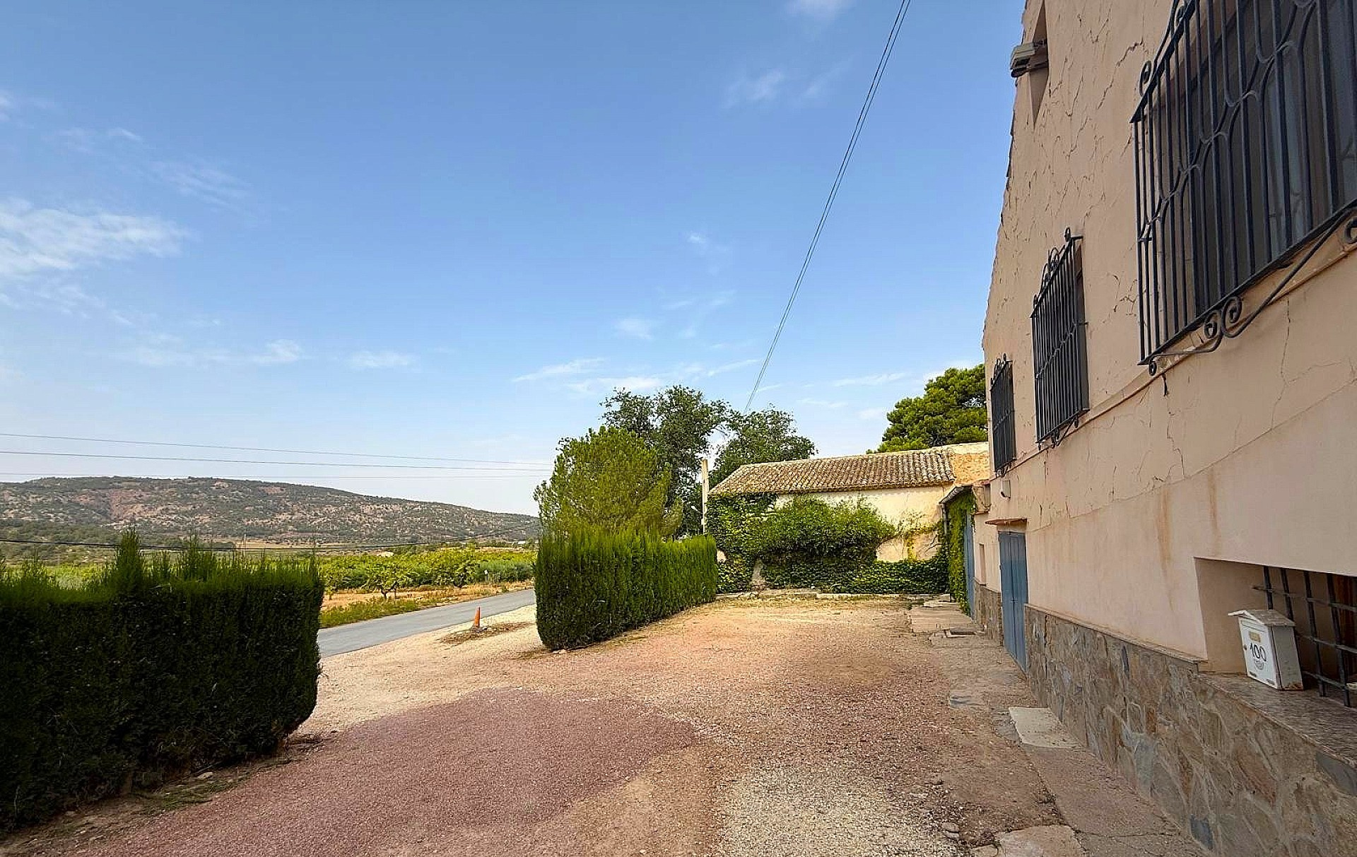 12-bedroom Country House In Pinoso, Spain (600 M²)