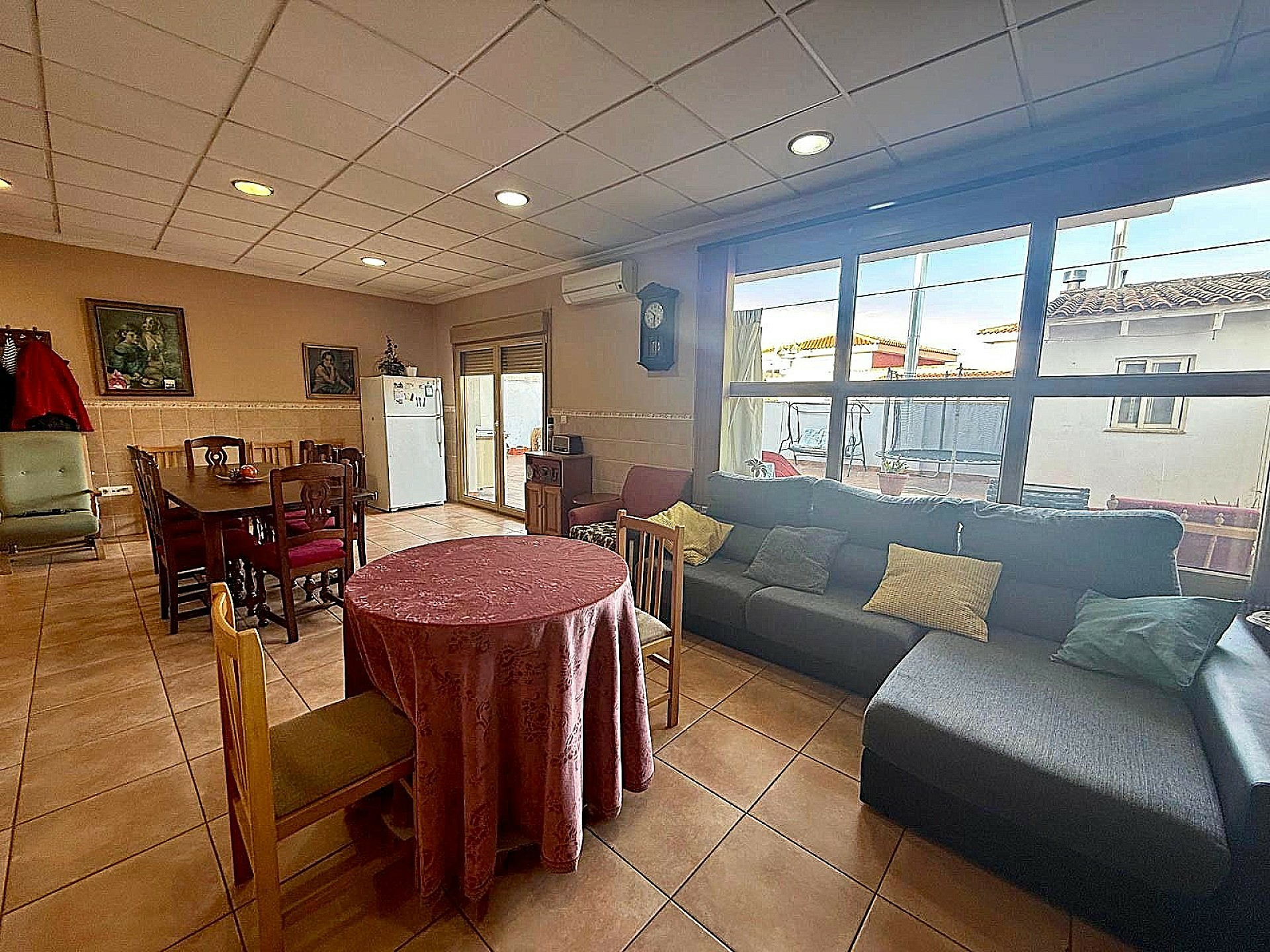 5-bedroom Townhouse In Pinoso, Spain (800 M²)