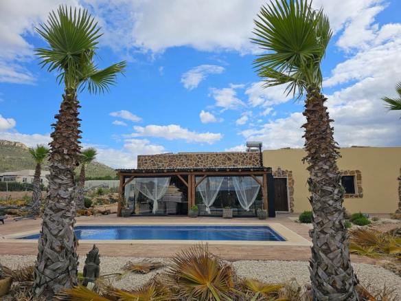 4-bedroom Detached Villa In Salinas, Spain (175 M²)