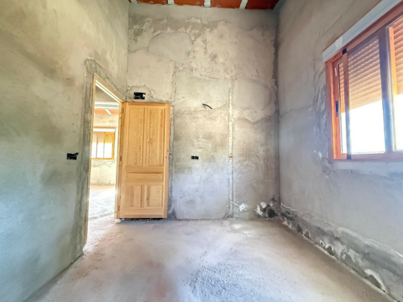 2-bedroom Country House In Pinoso, Spain (70 M²)