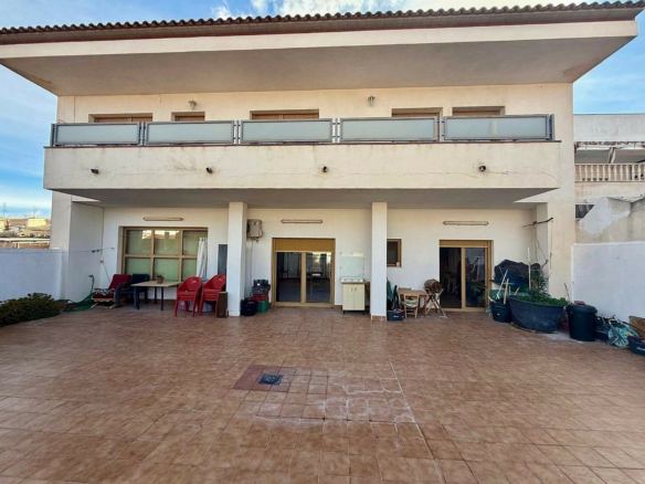 5-bedroom Townhouse In Pinoso, Spain (800 M²)