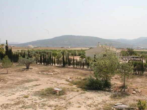 4-bedroom Finca In Pinoso, Spain (120 M²)