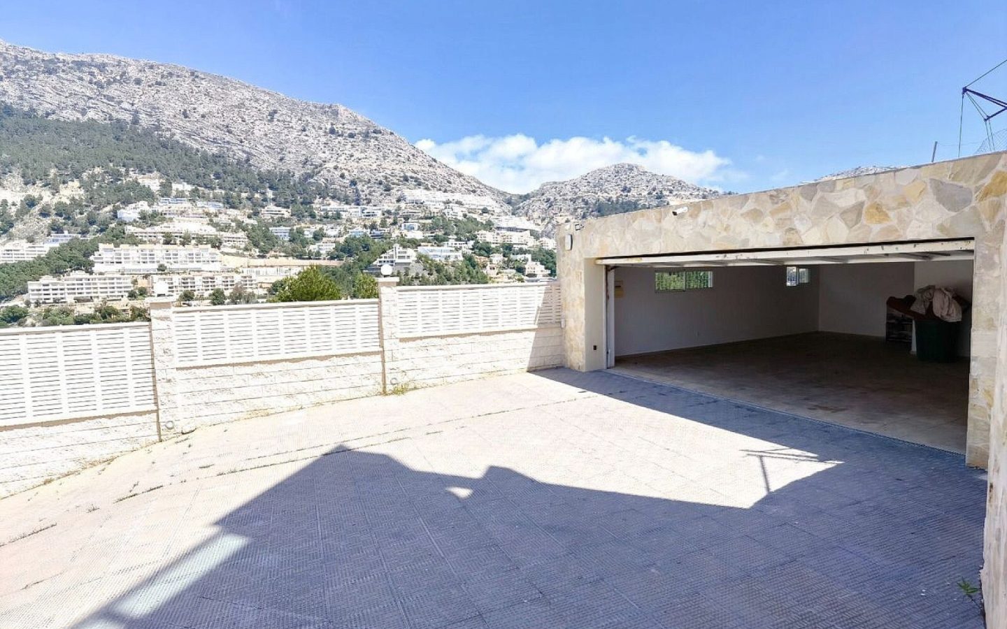 5-bedroom Detached Villa In Altea, Spain (400 M²)