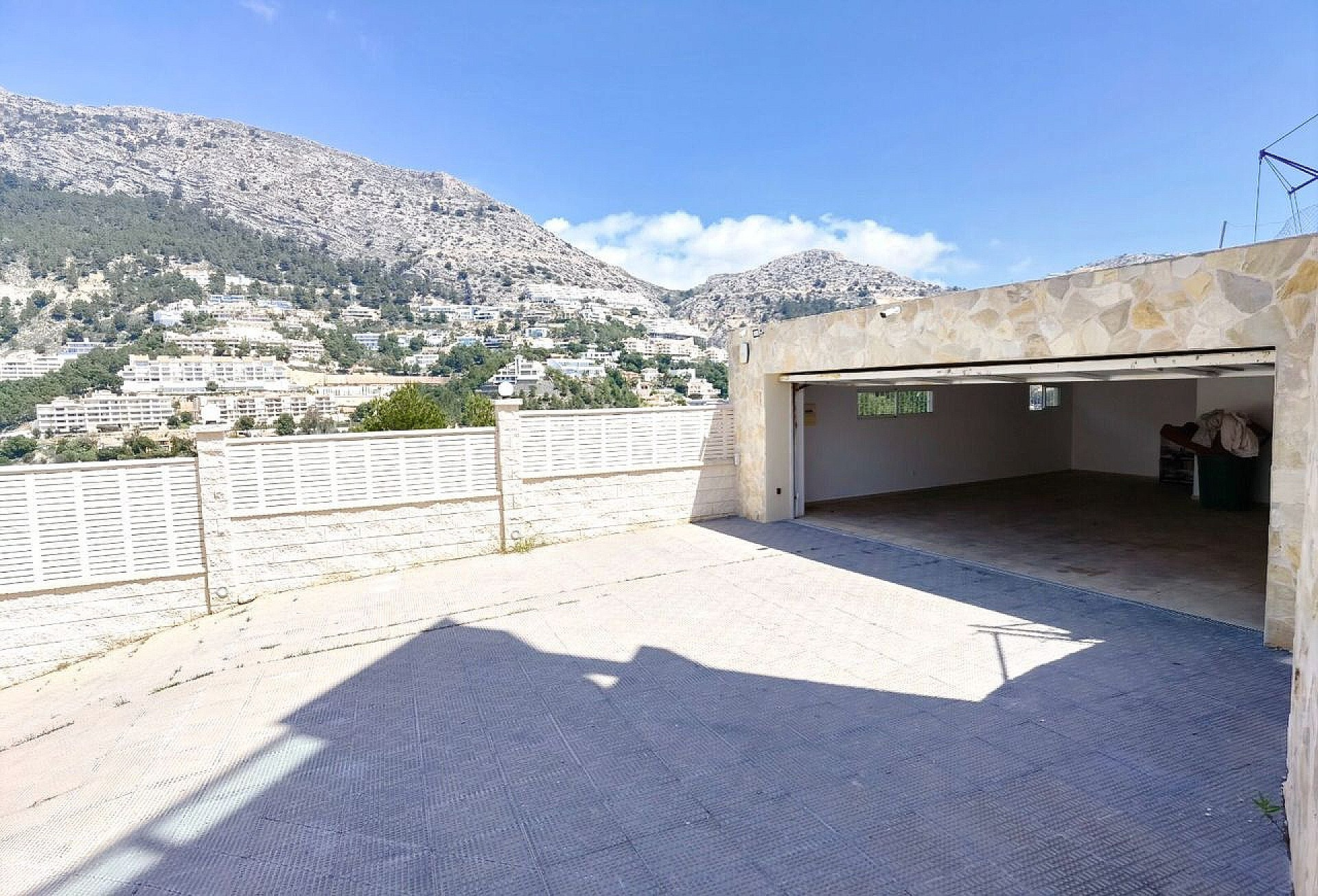 5-bedroom Detached Villa In Altea, Spain (400 M²)
