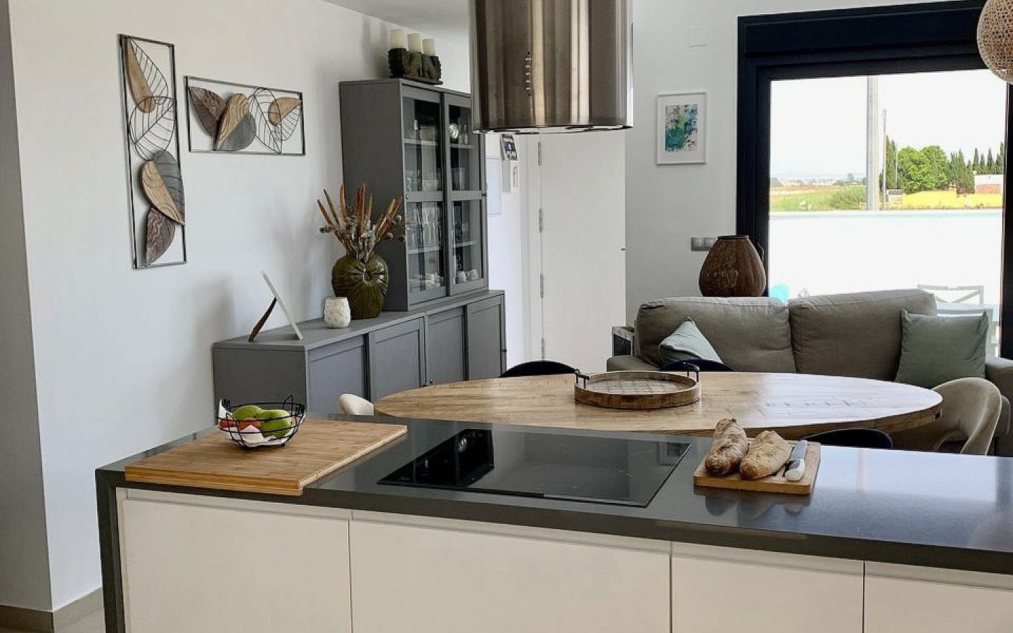 3-bedroom Detached Villa In Daya Vieja, Spain (138 M²)