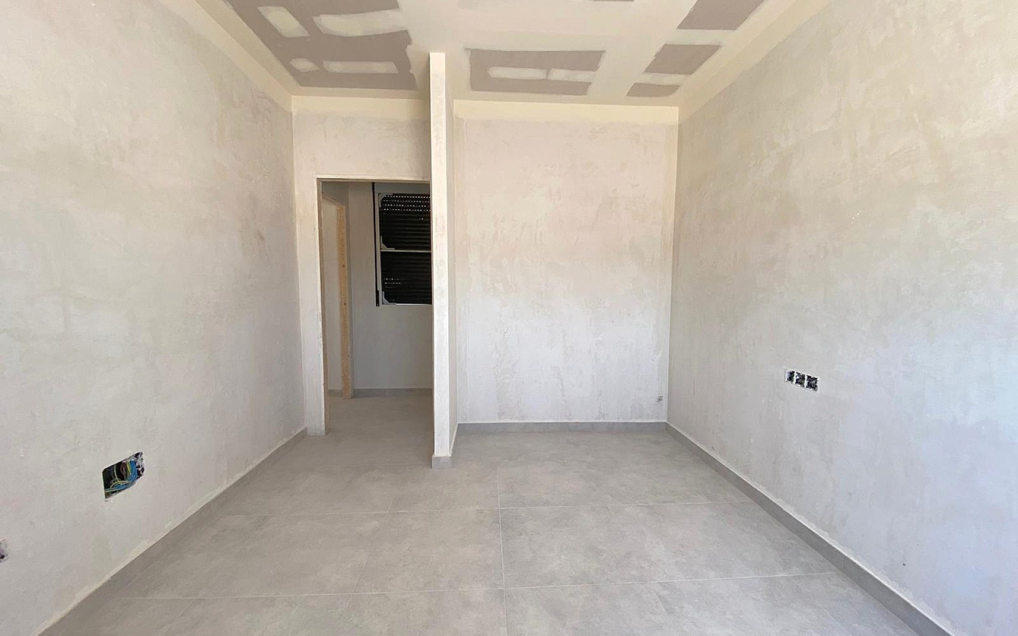 3-bedroom Detached Villa In Pinoso, Spain (150 M²)