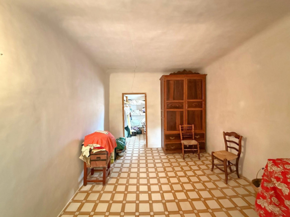 12-bedroom Country House In Pinoso, Spain (600 M²)