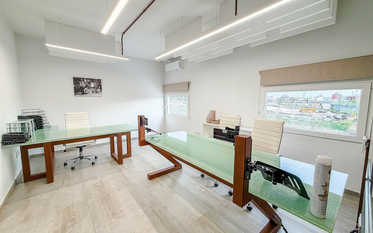 4-bedroom Commercial In Villena, Spain (299 M²)