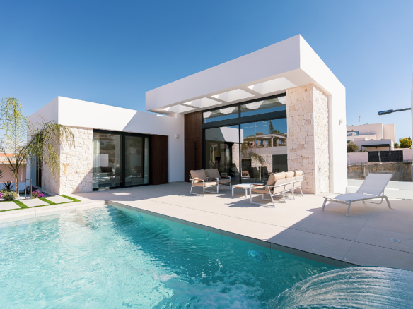 4-bedroom Detached Villa In Rojales, Spain (326 M²)