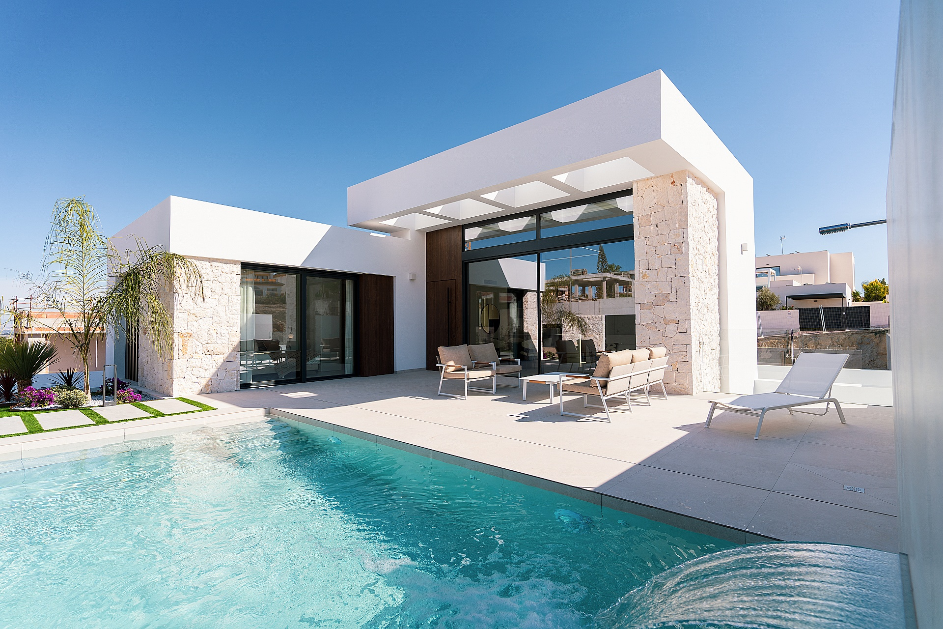 4-bedroom Detached Villa In Rojales, Spain (326 M²)