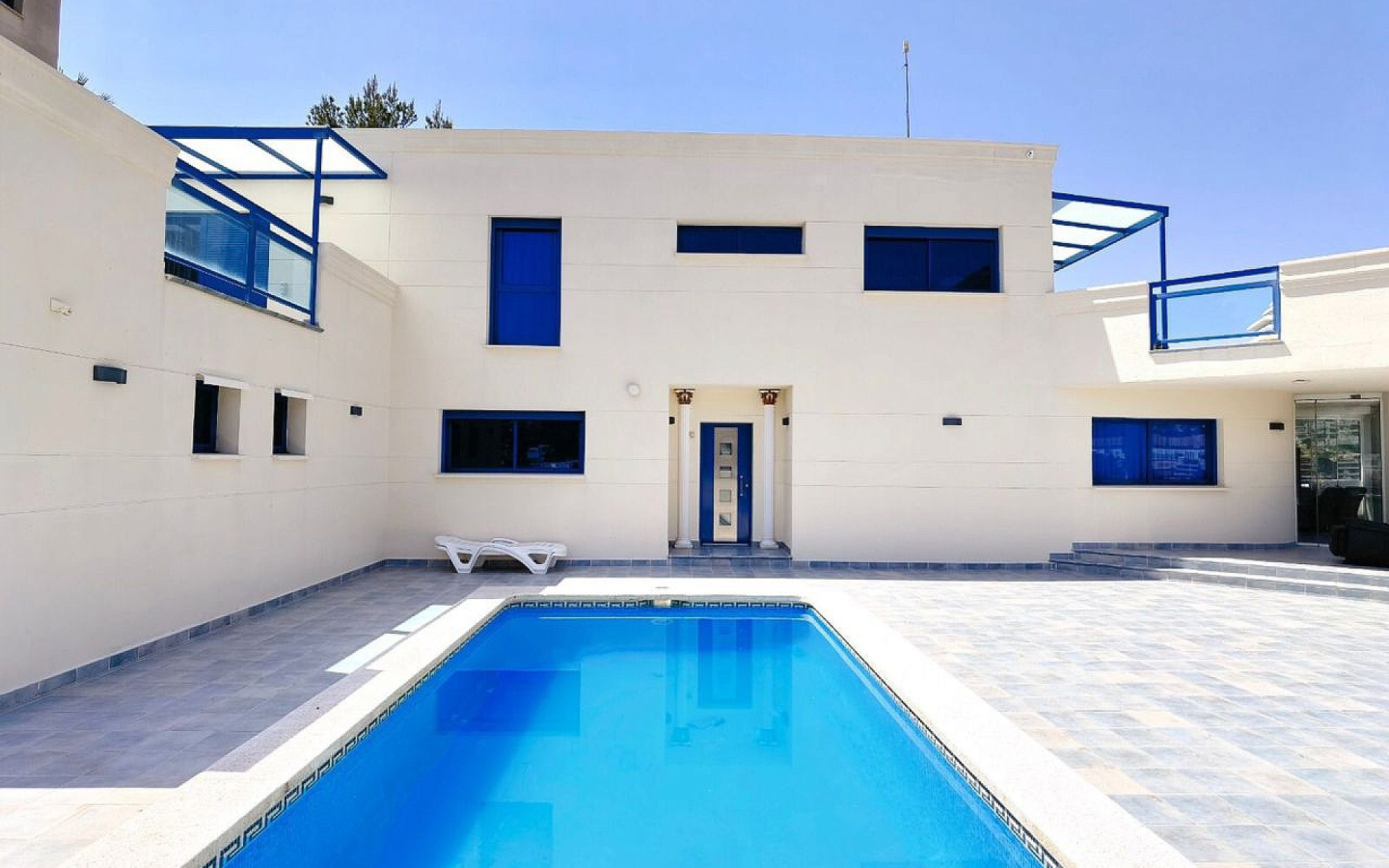 5-bedroom Detached Villa In Altea, Spain (400 M²)