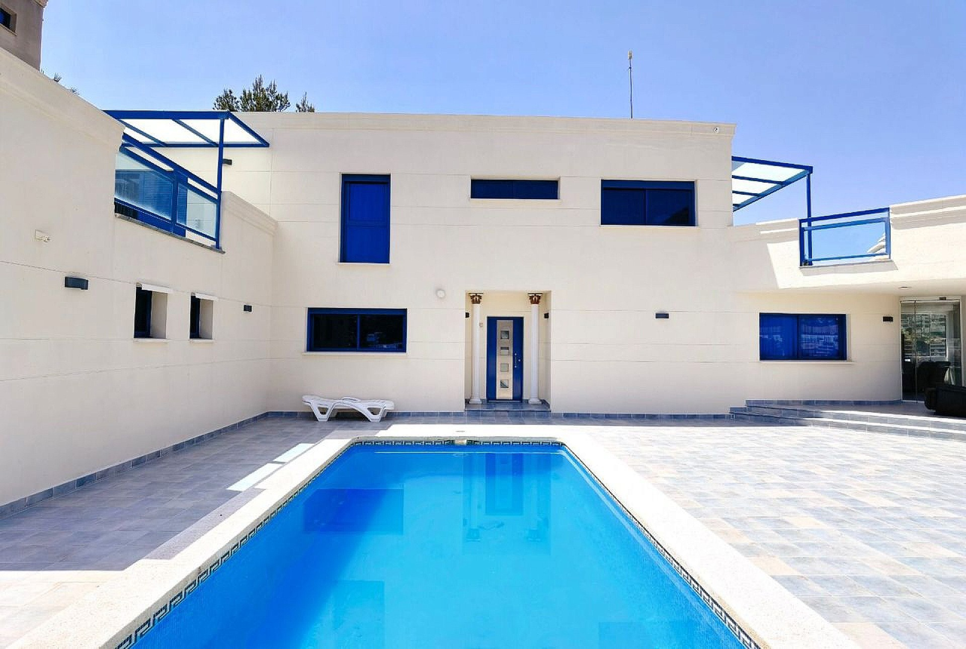 5-bedroom Detached Villa In Altea, Spain (400 M²)