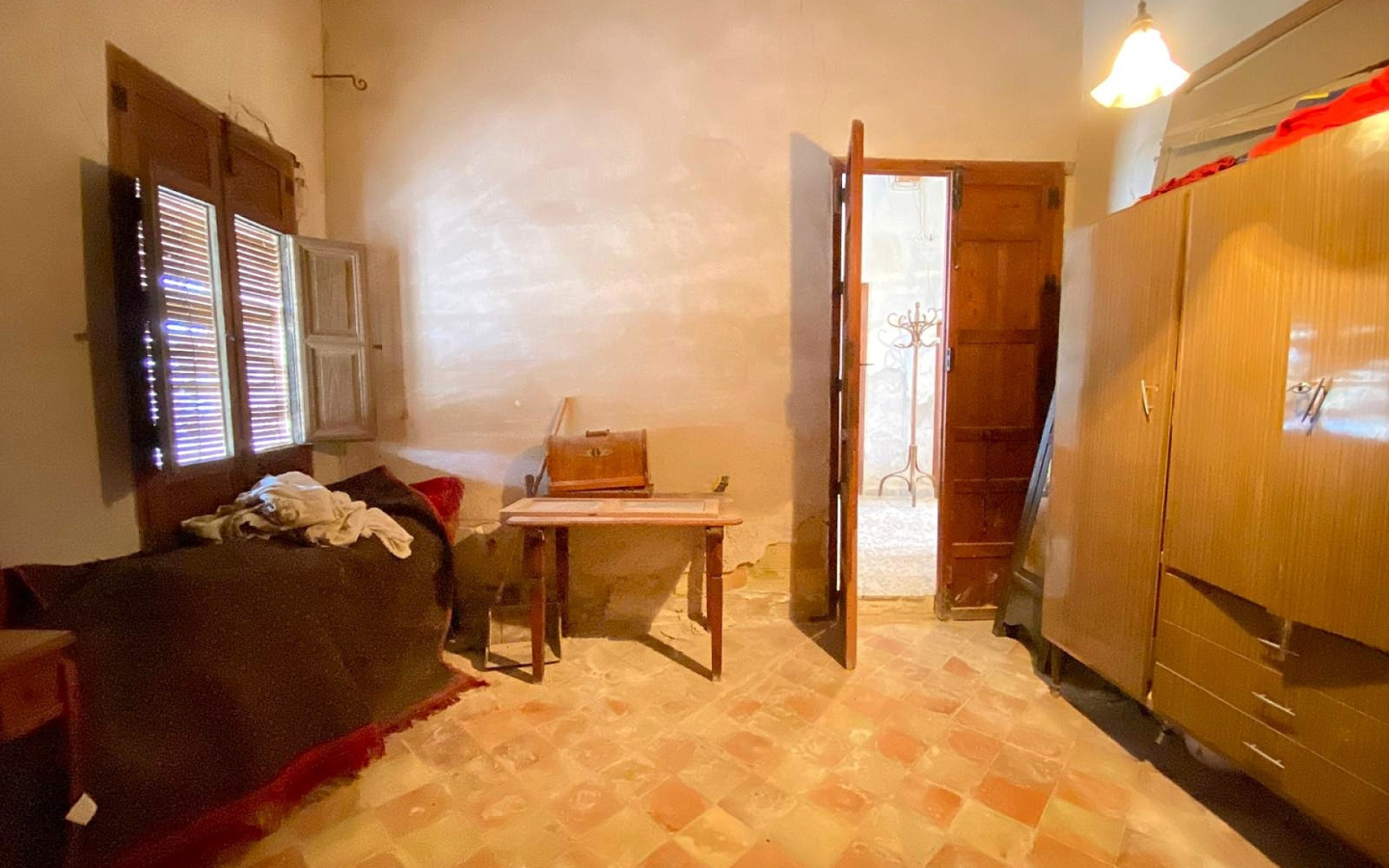 7-bedroom Country House In Pinoso, Spain (460 M²)