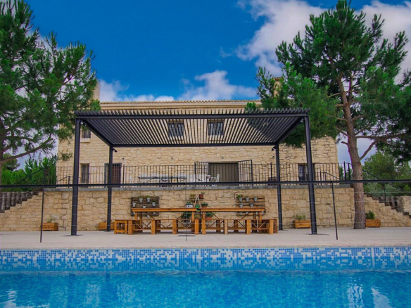 9-bedroom Detached Villa In Biar, Spain (500 M²)