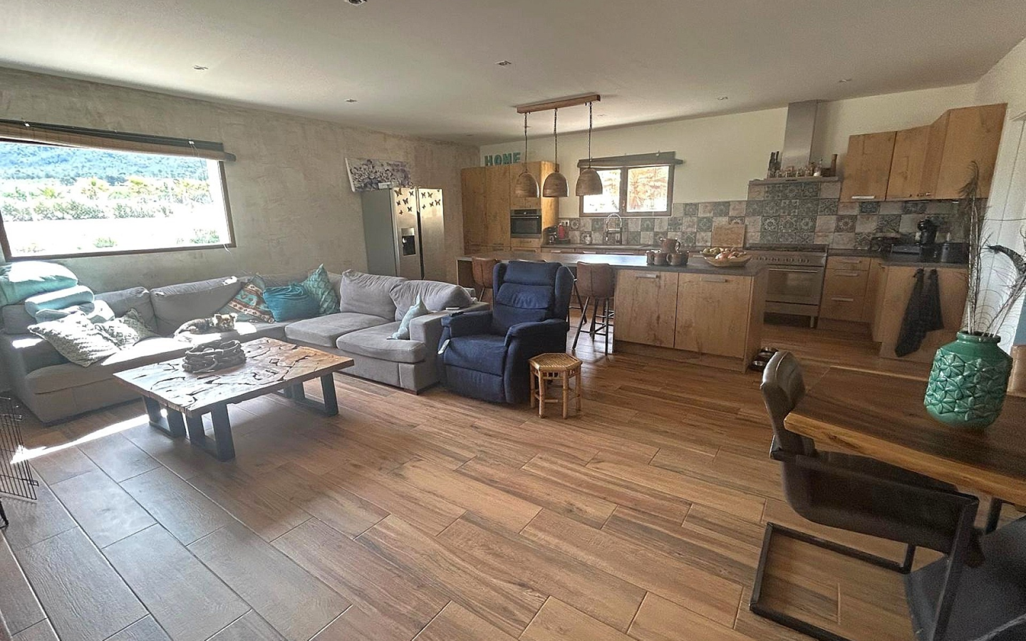 4-bedroom Detached Villa In Salinas, Spain (175 M²)