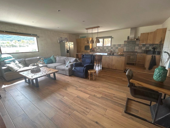 4-bedroom Detached Villa In Salinas, Spain (175 M²)