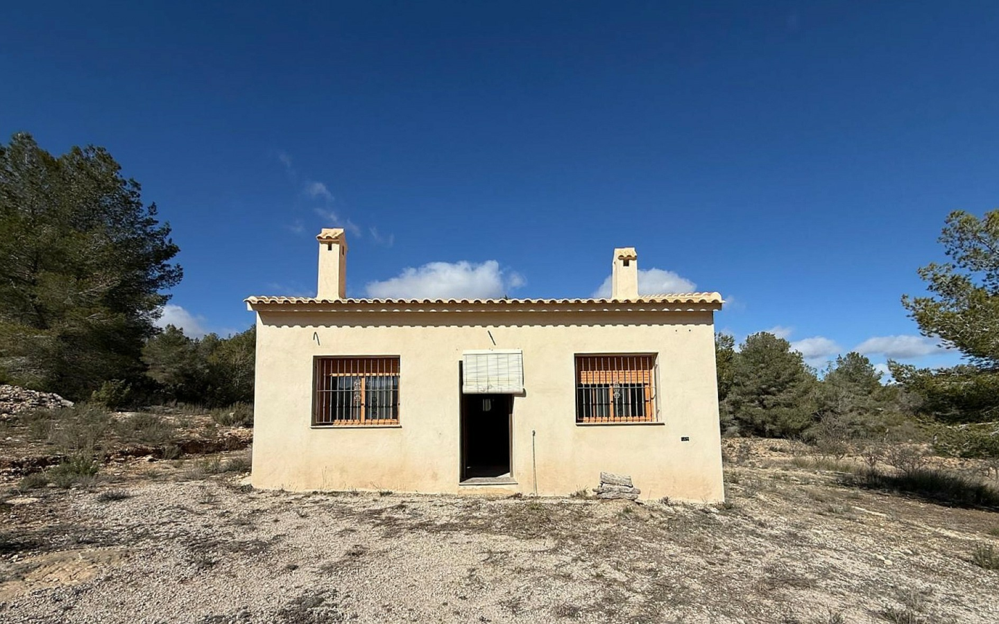 2-bedroom Country House In Pinoso, Spain (70 M²)