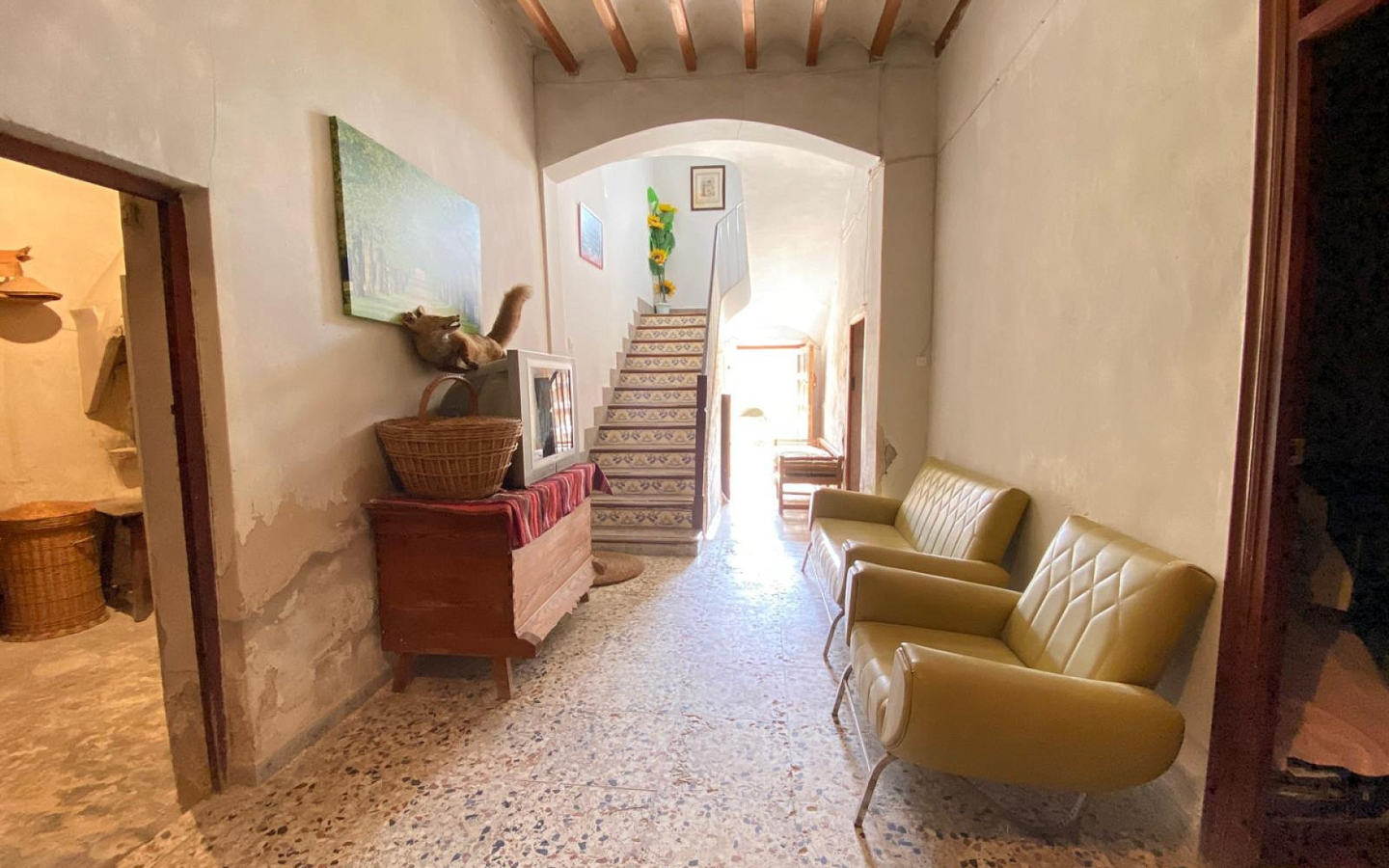 7-bedroom Country House In Pinoso, Spain (460 M²)