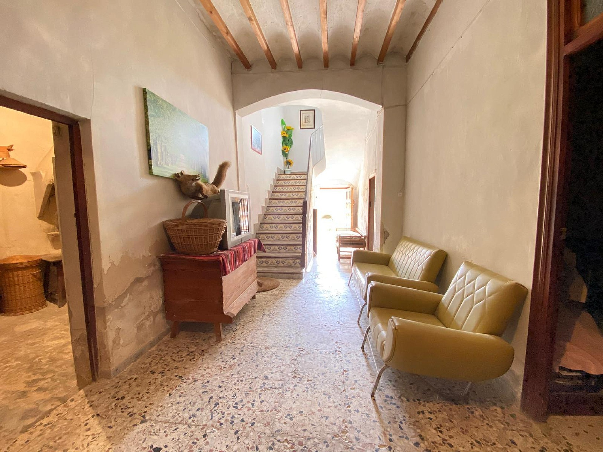 7-bedroom Country House In Pinoso, Spain (460 M²)