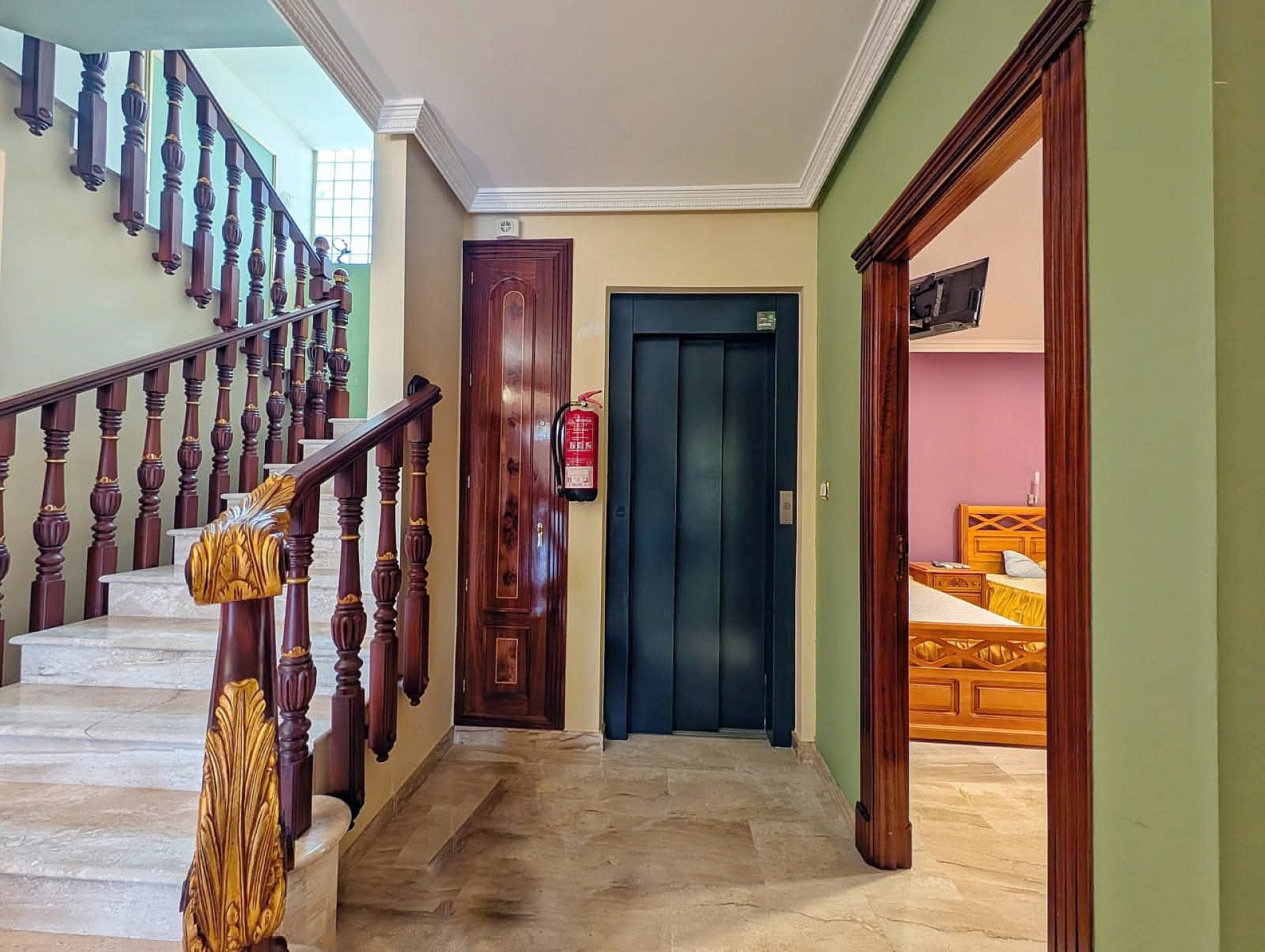 w_pr73vr3mdesnm8xgp4hc-80a903 8-bedroom Country House In Jumilla, Spain (1.651 M²)