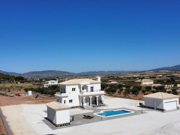 4-bedroom Detached Villa In Pinoso, Spain (180 M²)